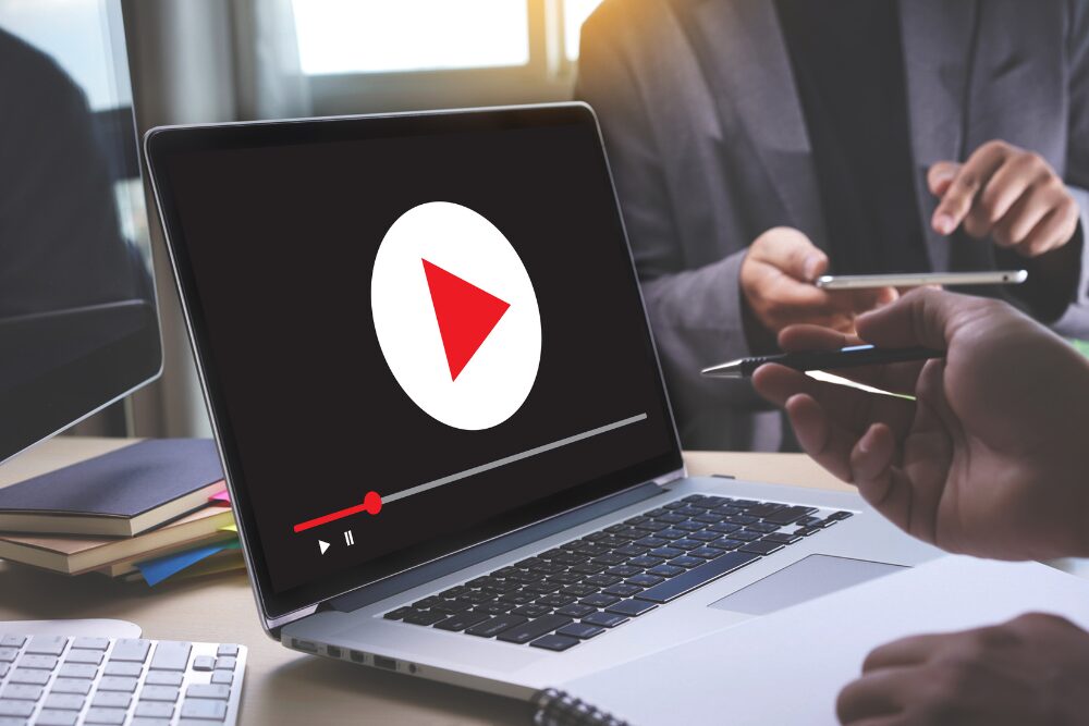 Video-Advertising Video-Advertising